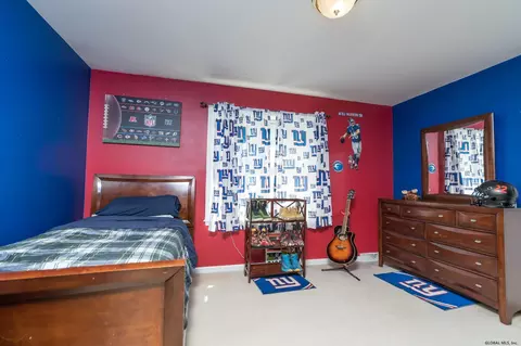128 Hasgate Dr, Delmar, NY 12054 photo 32