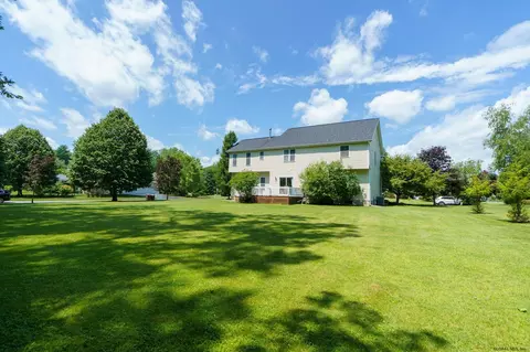 128 Hasgate Dr, Delmar, NY 12054 photo 50