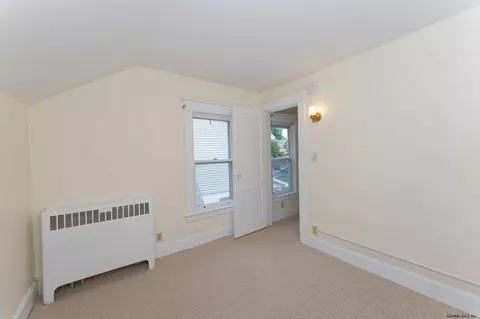 1071 Keyes Ave, Schenectady, NY 12309 photo 24