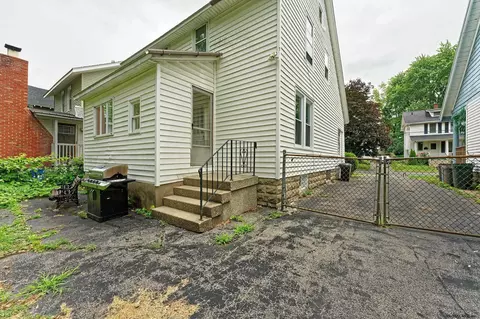 1071 Keyes Ave, Schenectady, NY 12309 photo 31
