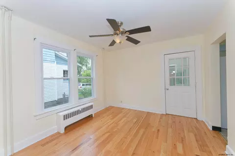 1071 Keyes Ave, Schenectady, NY 12309 photo 15