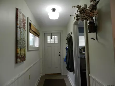 1078 Roberta Rd, Schenectady, NY 12303 photo 20