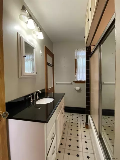 24 Tower Ave, Schenectady, NY 12304 photo 22