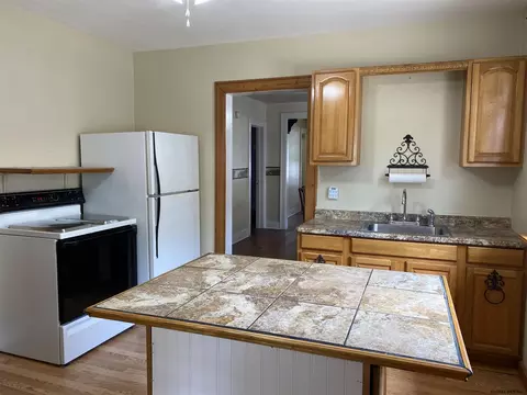 24 Tower Ave, Schenectady, NY 12304 photo 17
