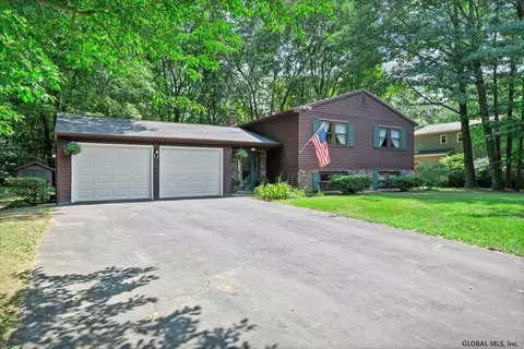 8 Castleberry Dr, Gansevoort, NY 12831 photo 39