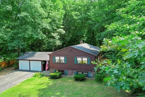 8 Castleberry Dr, Gansevoort, NY 12831 photo 25