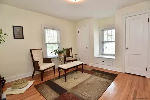 812 Wright Ave, Schenectady, NY 12309 photo 16