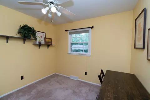 106 Mohawk Dr, Schenectady, NY 12303 photo 54