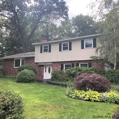 106 Mohawk Dr, Schenectady, NY 12303 photo 81