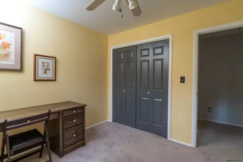 106 Mohawk Dr, Schenectady, NY 12303 photo 53