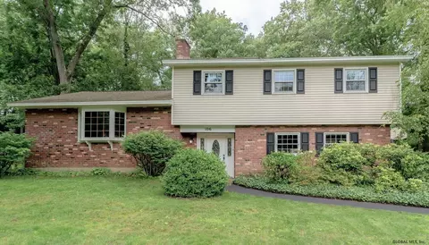 106 Mohawk Dr, Schenectady, NY 12303 photo 1
