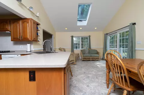 106 Mohawk Dr, Schenectady, NY 12303 photo 32