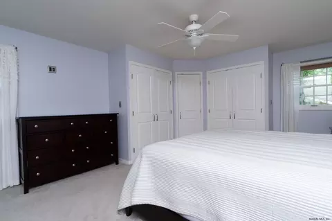 106 Mohawk Dr, Schenectady, NY 12303 photo 64