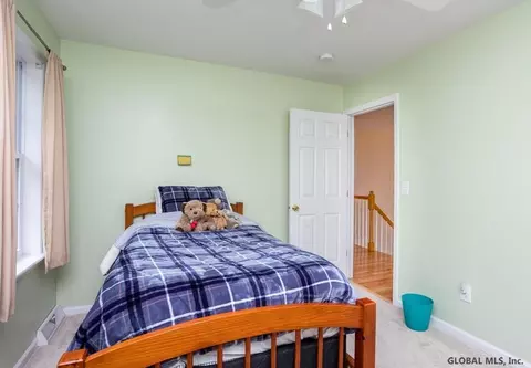 5 Brookhaven Ln, Glenmont, NY 12077 photo 38