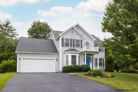 5 Brookhaven Ln, Glenmont, NY 12077 photo 1