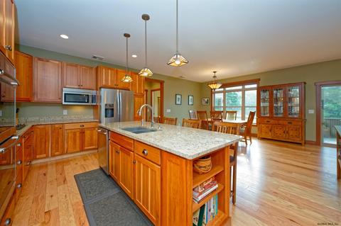 1005 Gideon Trce, Schenectady, NY 12302 photo 18
