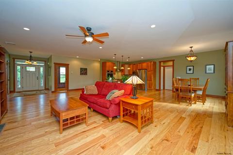 1005 Gideon Trce, Schenectady, NY 12302 photo 11