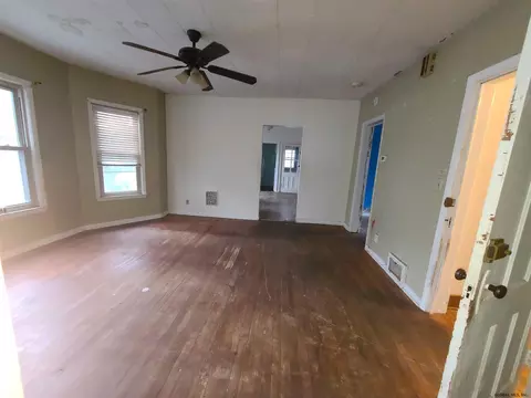 1159 Baker Ave, Schenectady, NY 12309 photo 9
