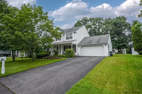 29 Squire Rd, Schenectady, NY 12304 photo 2