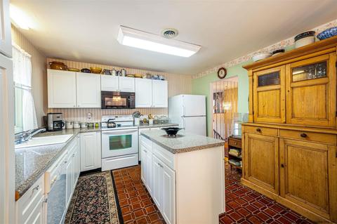 30 Cross St, Kinderhook, NY 12106 photo 10