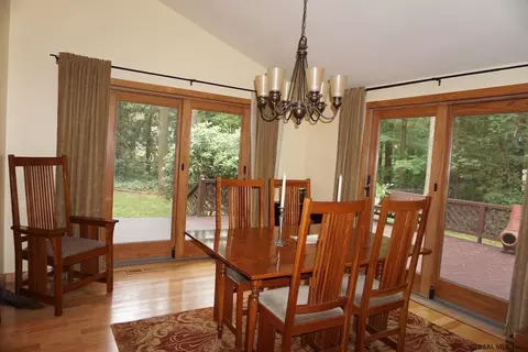22 Teaberry Pl, Malta, NY 12020 photo 16