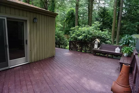 22 Teaberry Pl, Malta, NY 12020 photo 31