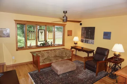 22 Teaberry Pl, Malta, NY 12020 photo 11