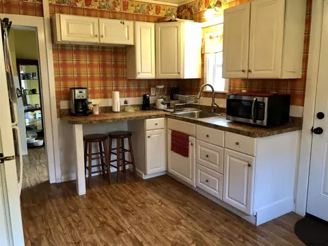 520 Main St, Corinth, NY 12822 photo 6
