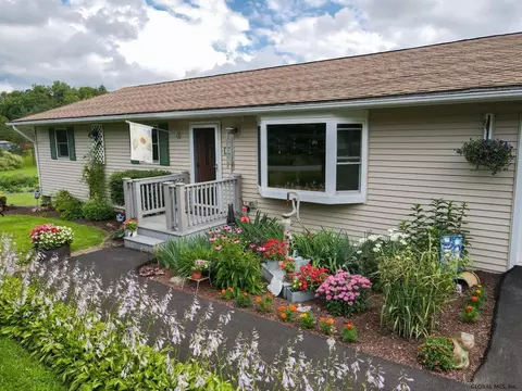 133 Markley Rd, Cobleskill, NY 12043 photo 4