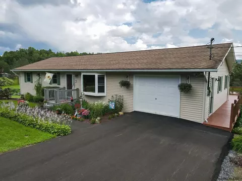 133 Markley Rd, Cobleskill, NY 12043 photo 2