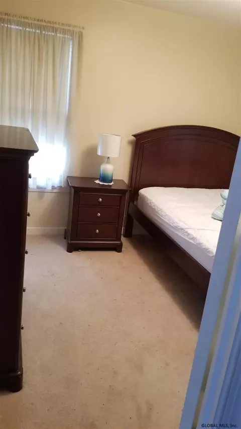 1007 6th St, Schenectady, NY 12303 photo 5