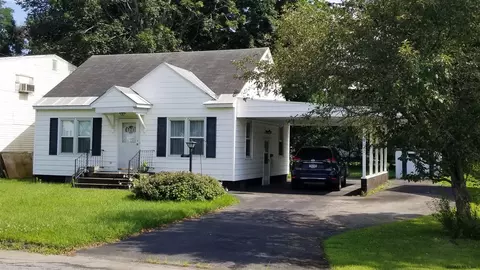 1007 6th St, Schenectady, NY 12303 photo 1