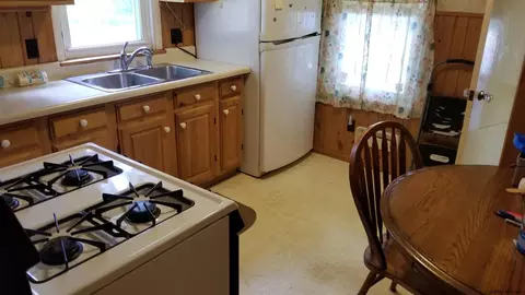 1007 6th St, Schenectady, NY 12303 photo 3