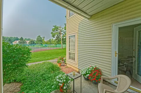 511 Apex Ln, Troy, NY 12182 photo 25