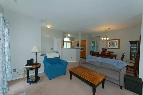 511 Apex Ln, Troy, NY 12182 photo 9