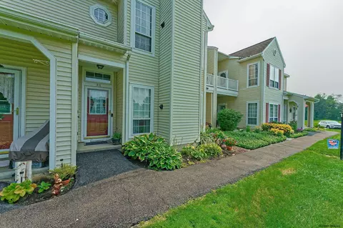 511 Apex Ln, Troy, NY 12182 photo 32