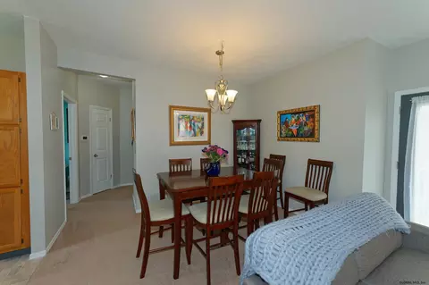 511 Apex Ln, Troy, NY 12182 photo 11