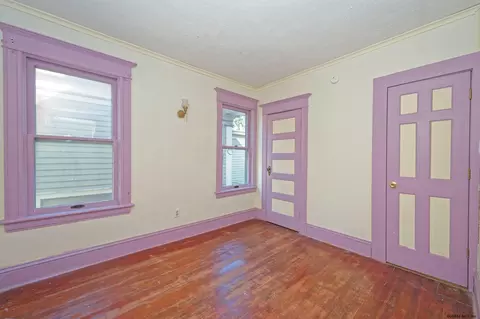 1069 Waverly Pl, Schenectady, NY 12308 photo 26
