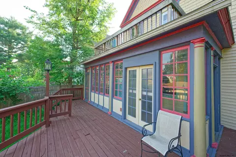 1069 Waverly Pl, Schenectady, NY 12308 photo 37
