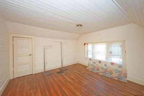 1069 Waverly Pl, Schenectady, NY 12308 photo 30