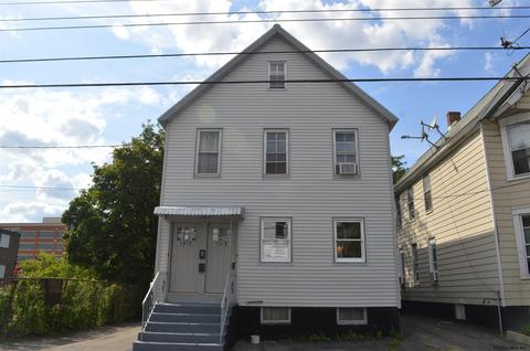 1517 Devine St, Schenectady, NY 12308 photo 2