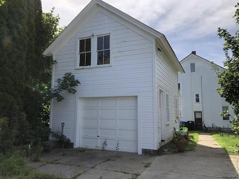 421 Oak St, Corinth, NY 12822 photo 4