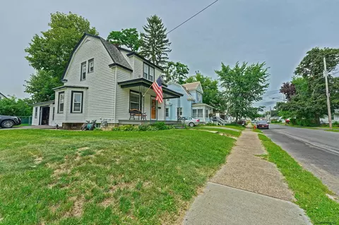 544 Harrison Ave, Schenectady, NY 12306 photo 4