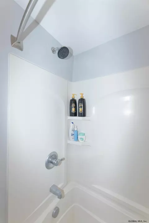 544 Harrison Ave, Schenectady, NY 12306 photo 27