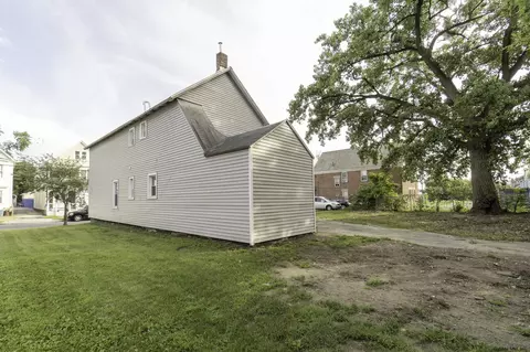 9 Chestnut St, Schenectady, NY 12307 photo 53
