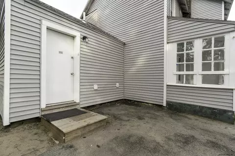 9 Chestnut St, Schenectady, NY 12307 photo 49