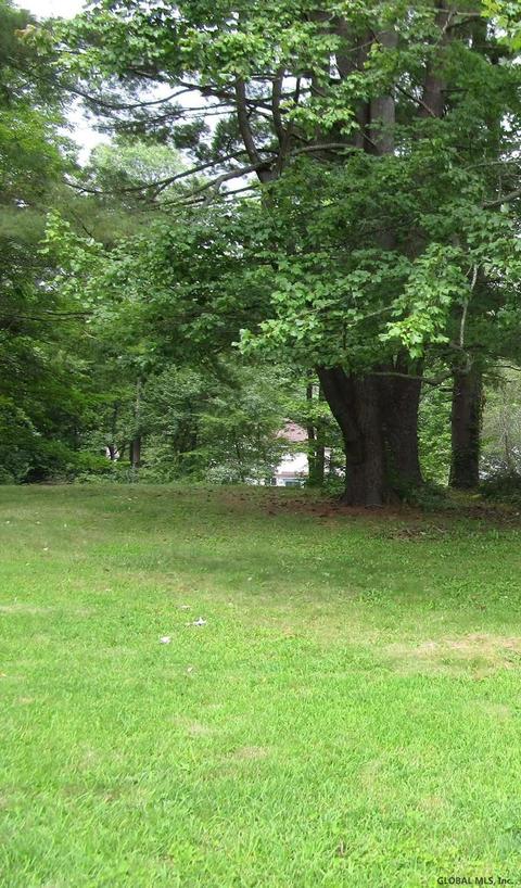 121 Orchard St, Bethlehem, NY 12054 photo 1