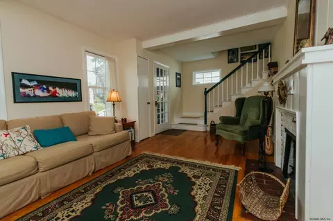 107 Alexander Ave, Schenectady, NY 12302 photo 9