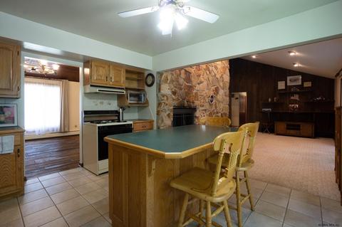 9 Pineview Ln, Clifton Park, NY 12065 photo 17