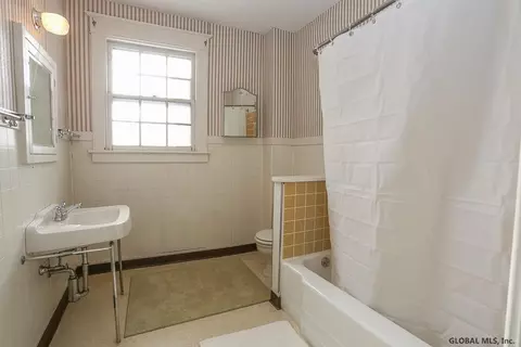 10 Front St, Schenectady, NY 12305 photo 49